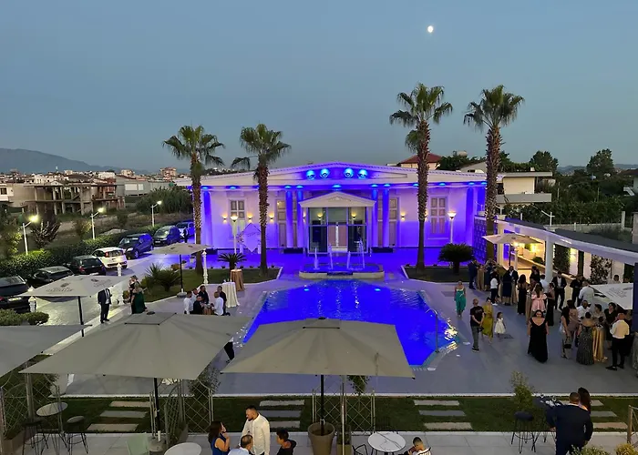 Hotel Colis