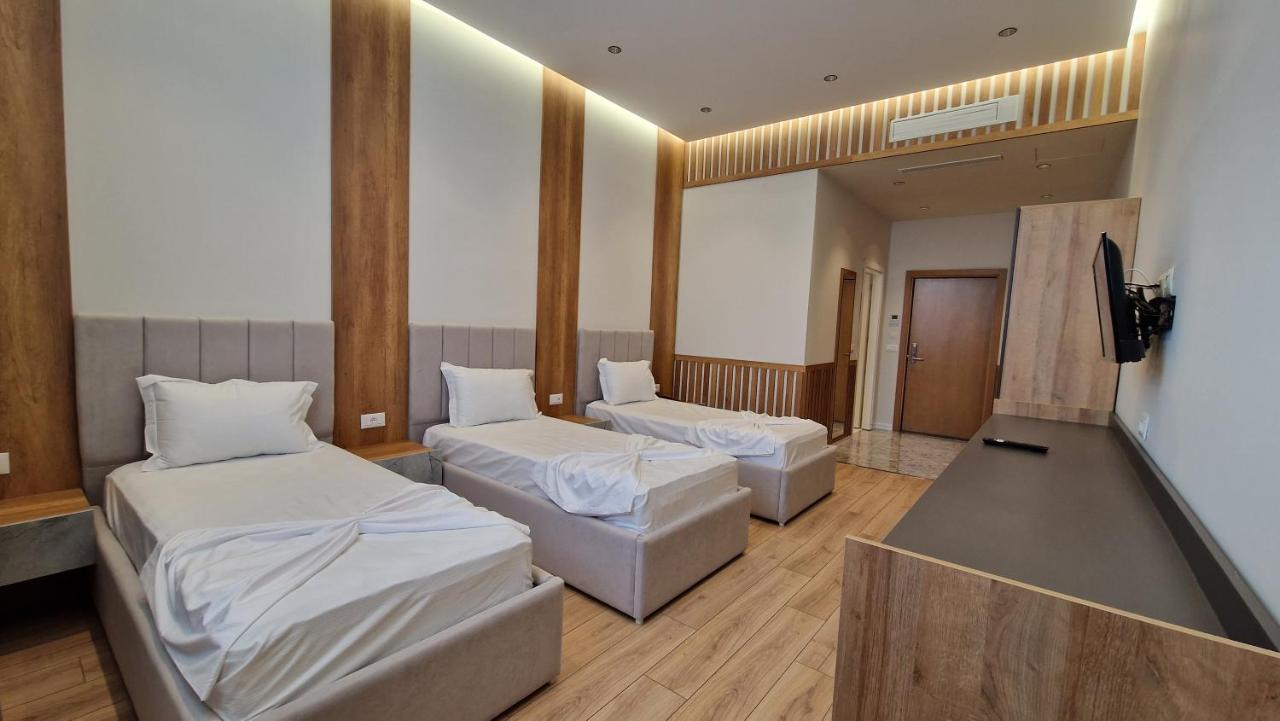 Colis Resort Kamez