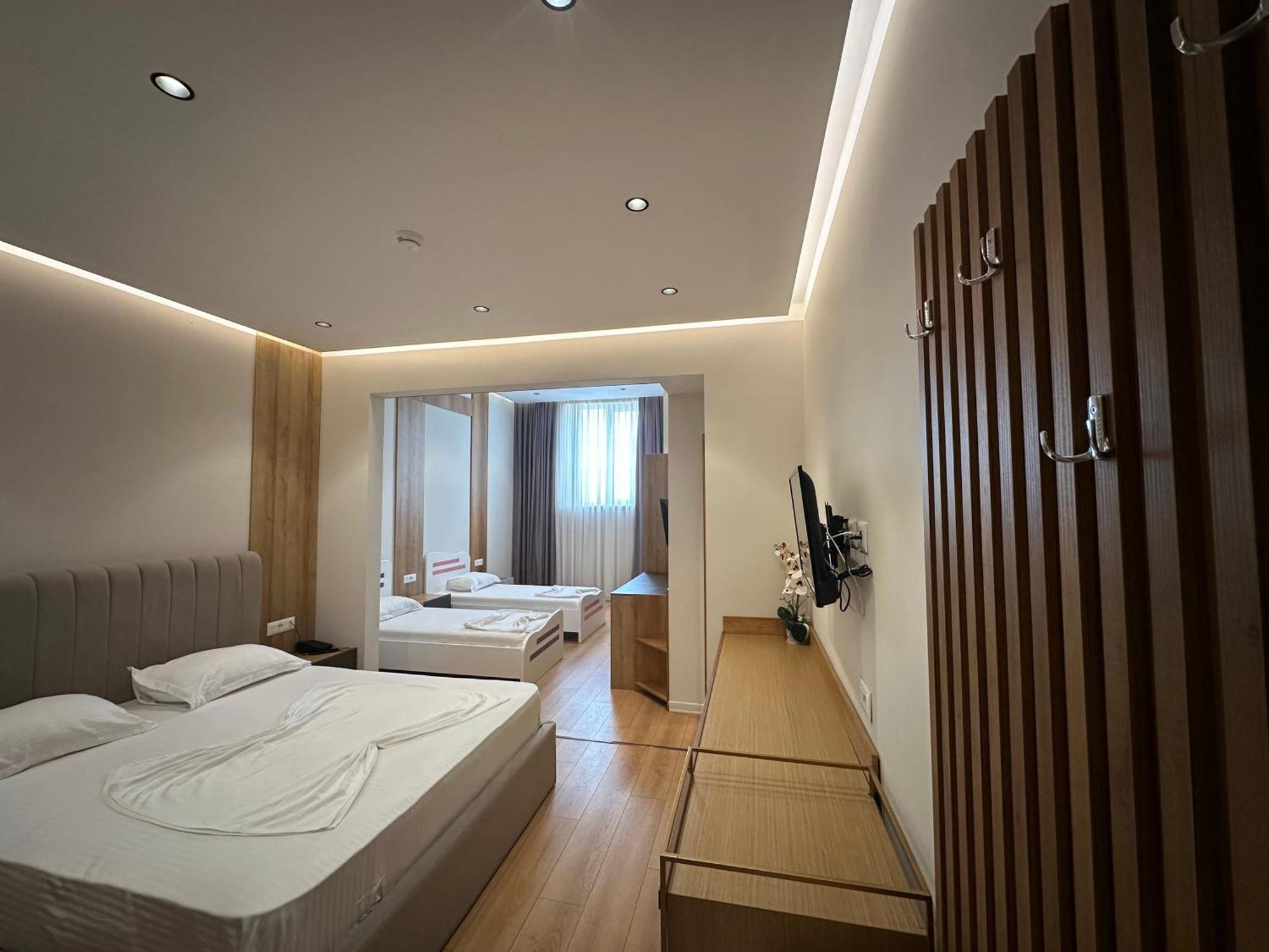 Resort Colis *