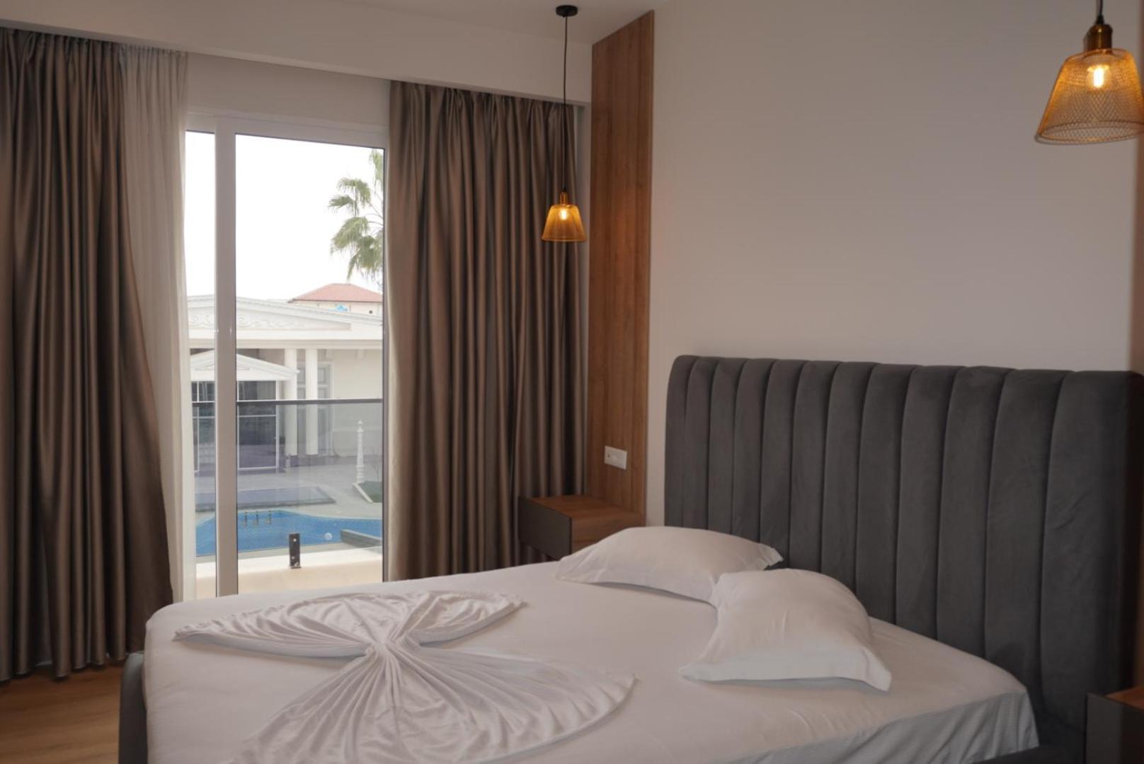 Colis Resort Kamez